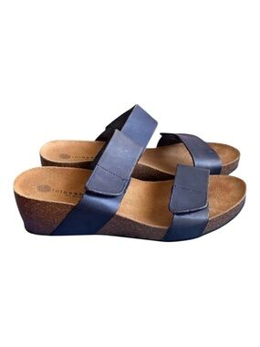 Lola Sabbia For Eric Michael Women’s Liat Wedge Sandals Size 39